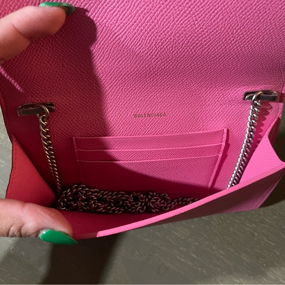 BALENCIAGA | BRAND NEW! Pink Leather Chain Wallet Crossbody - Picture 3 of 8
